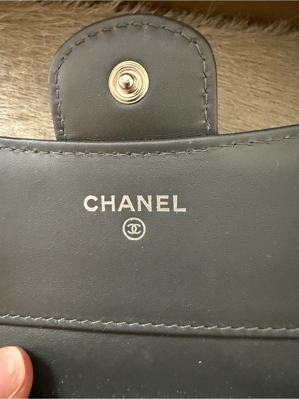 Chanel Quilted Patent Leather Compact Wallet - Grey - Picture 4 of 6